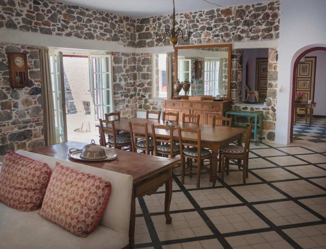 The Villa Averoff Kirinthos Экстерьер фото